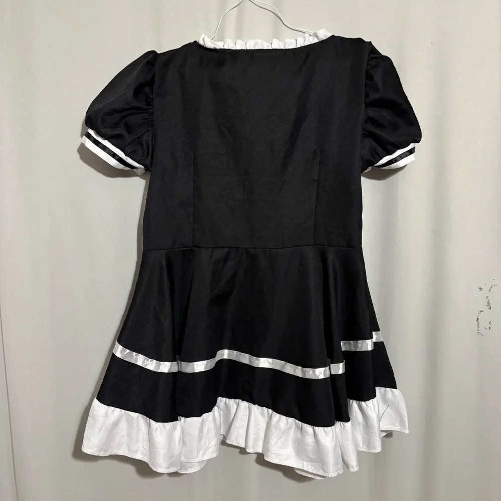 Black & White Girls Maid Dress Halloween Costume Size XL
